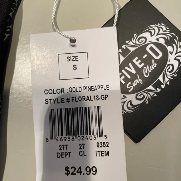 Bikini - Picture 3 of 3